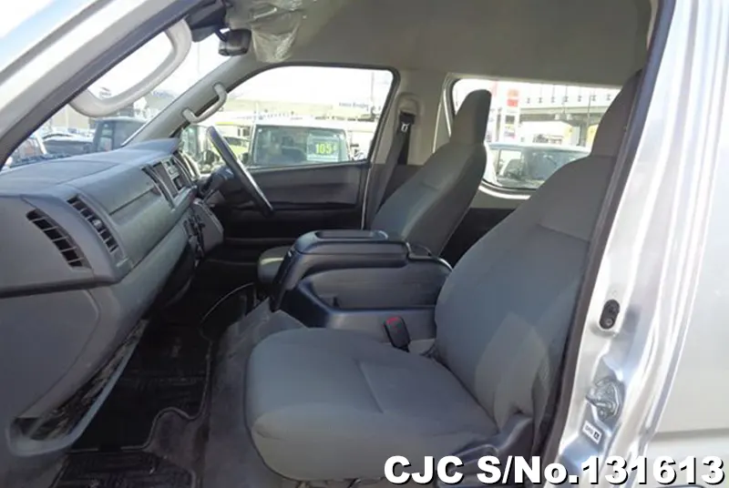 2018 Toyota / Hiace Stock No. 131613