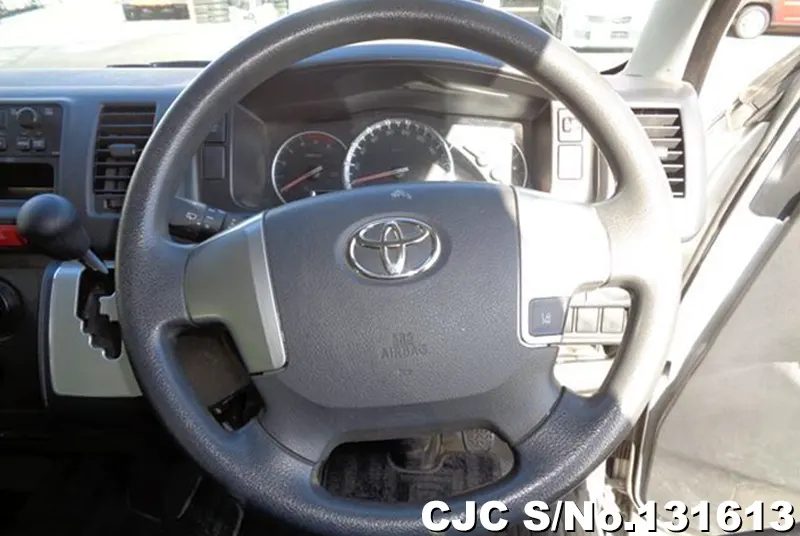 2018 Toyota / Hiace Stock No. 131613