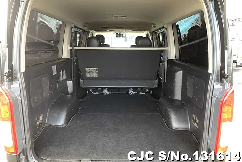 2016 Toyota / Hiace Stock No. 131614