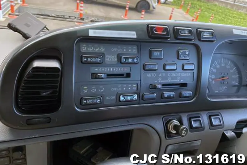 2005 Hino / Liesse Stock No. 131619