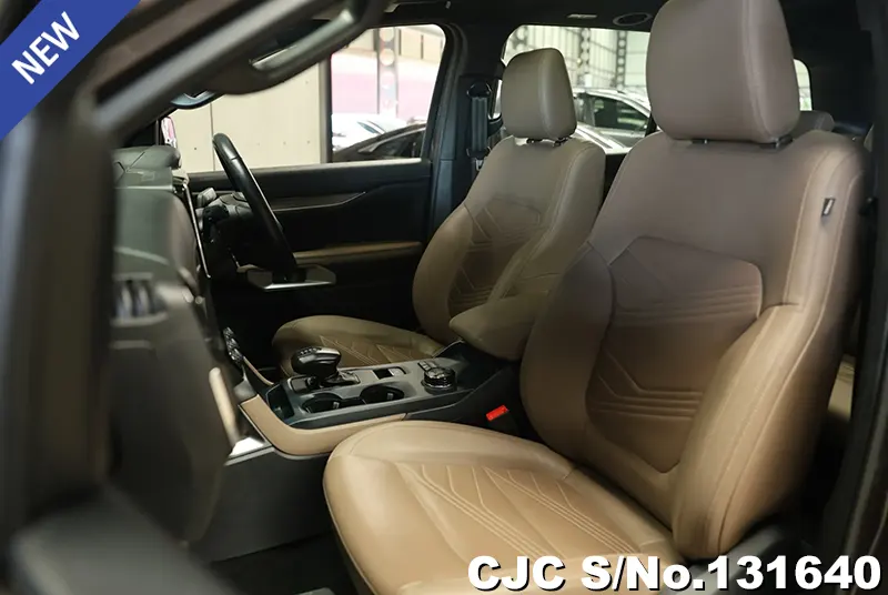 2022 Ford / Everest Stock No. 131640