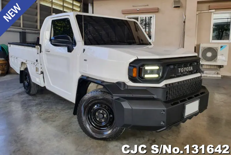2024 Toyota / Hilux / Champ Stock No. 131642