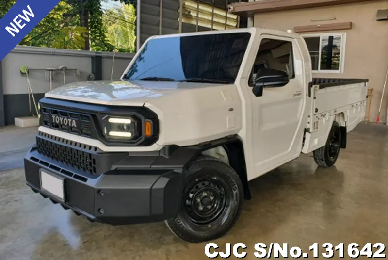 2024 Toyota / Hilux / Champ Stock No. 131642