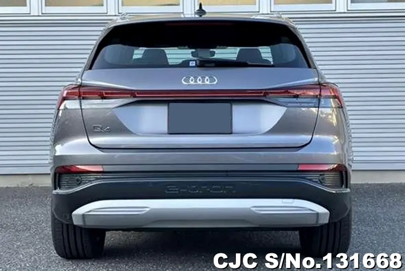 2025 Audi / Q4 e-tron Stock No. 131668