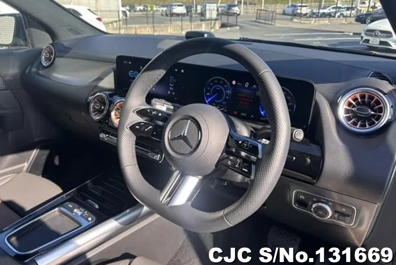 2025 Mercedes Benz / EQA Stock No. 131669