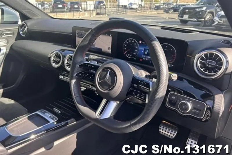 2025 Mercedes Benz / A Class Stock No. 131671
