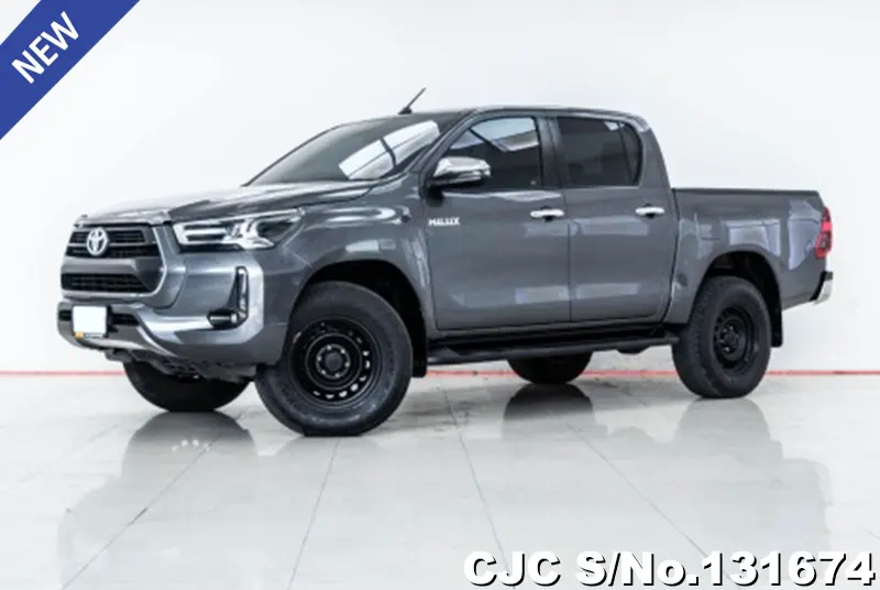 2022 Toyota / Hilux / Revo Stock No. 131674