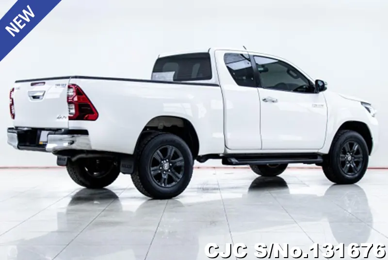 2021 Toyota / Hilux / Revo Stock No. 131676