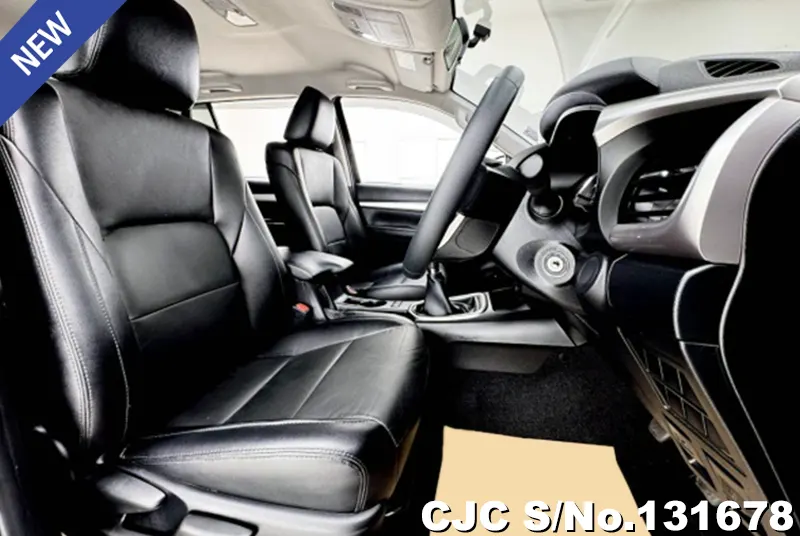 2021 Toyota / Hilux / Revo Stock No. 131678