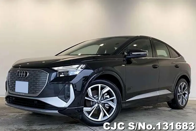 2025 Audi / Q4 e-tron Stock No. 131683