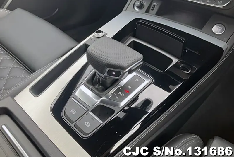 2025 Audi / Q5 Stock No. 131686