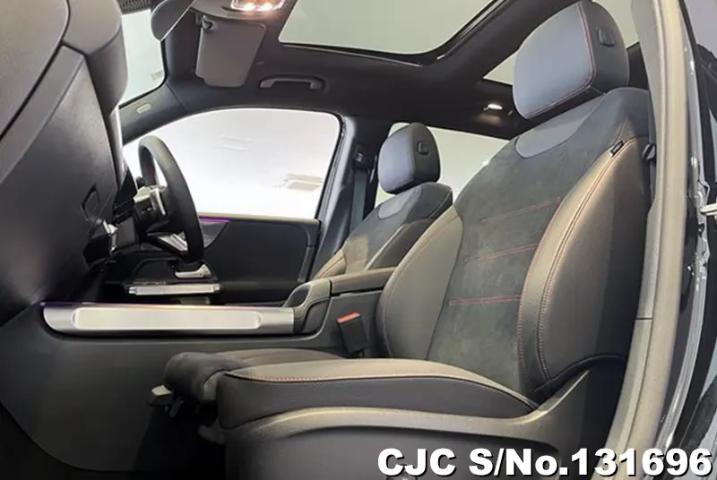 2025 Mercedes Benz / GLB Class Stock No. 131696