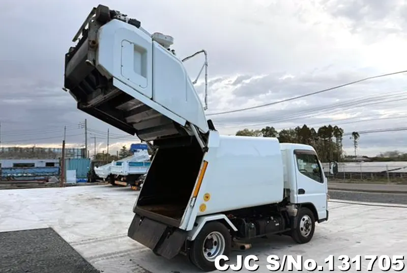 2014 Mitsubishi / Canter Stock No. 131705