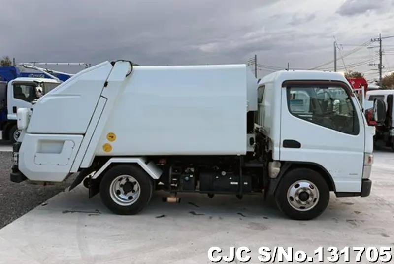 2014 Mitsubishi / Canter Stock No. 131705