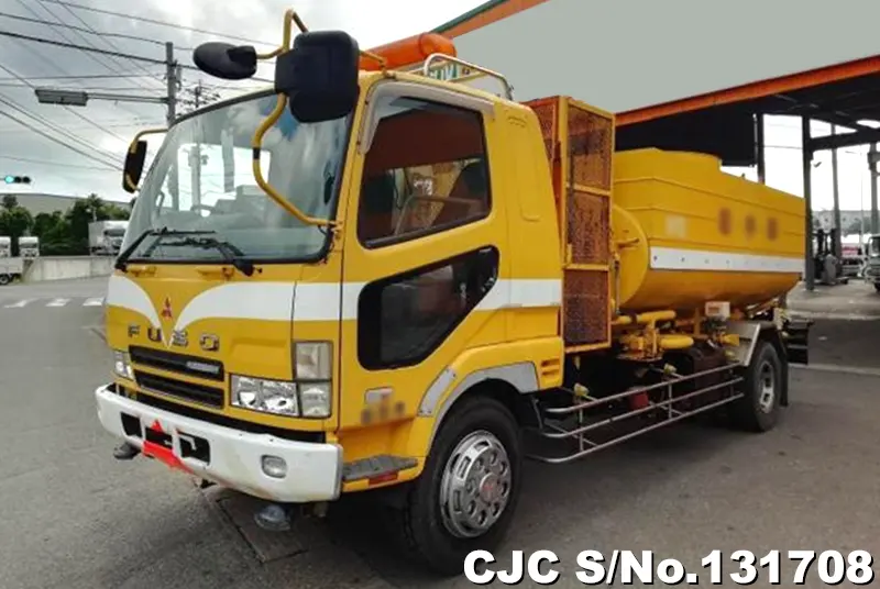 2003 Mitsubishi / Fuso Fighter Stock No. 131708