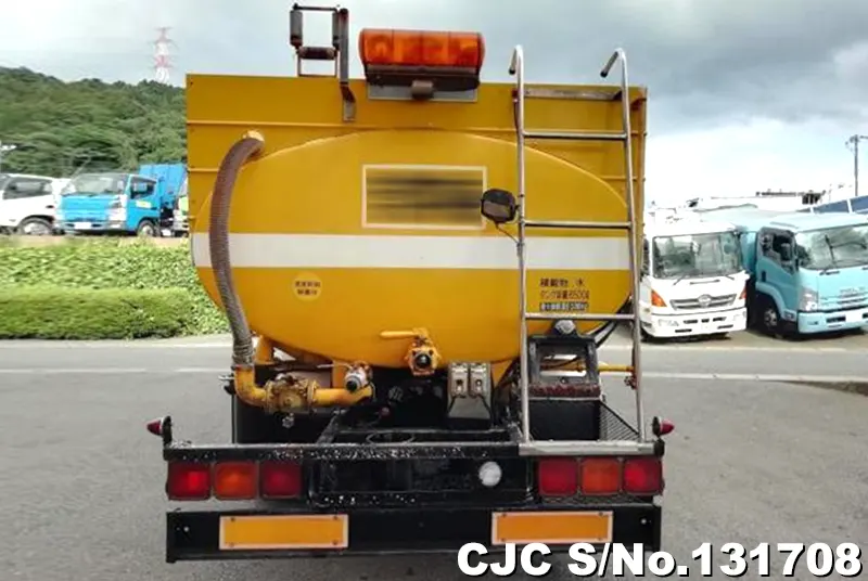 2003 Mitsubishi / Fuso Fighter Stock No. 131708