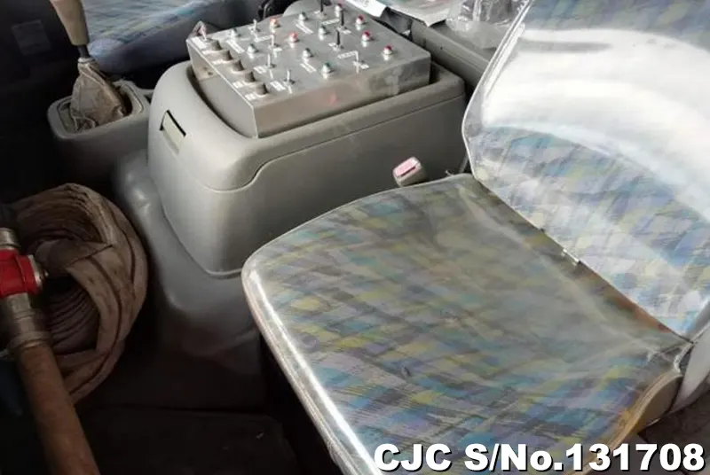 2003 Mitsubishi / Fuso Fighter Stock No. 131708