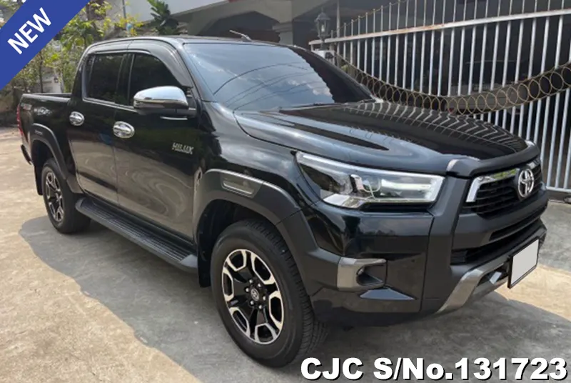 2023 Toyota / Hilux / Revo Stock No. 131723