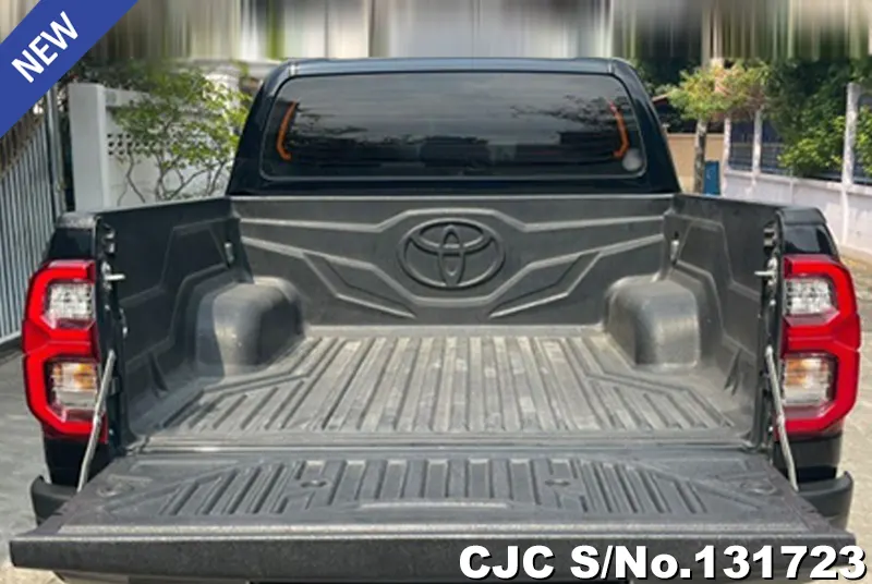 Toyota Hilux in Black for Sale Image 8