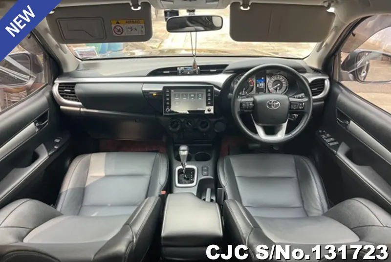 Toyota Hilux in Black for Sale Image 9