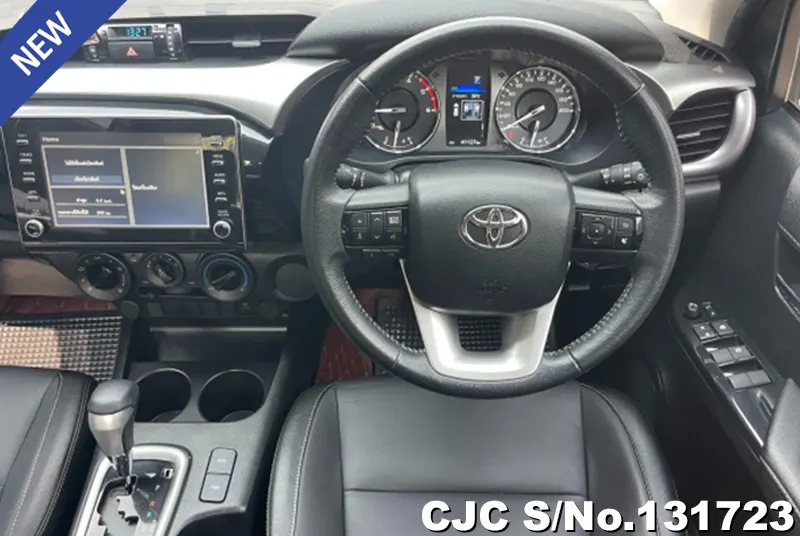 Toyota Hilux in Black for Sale Image 14