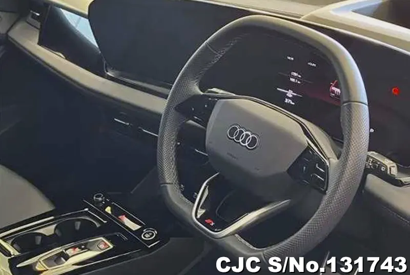 2025 Audi / Q6 e-tron Stock No. 131743