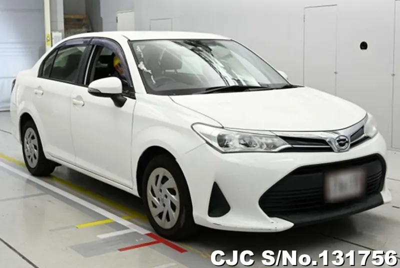 2018 Toyota / Corolla Axio Stock No. 131756