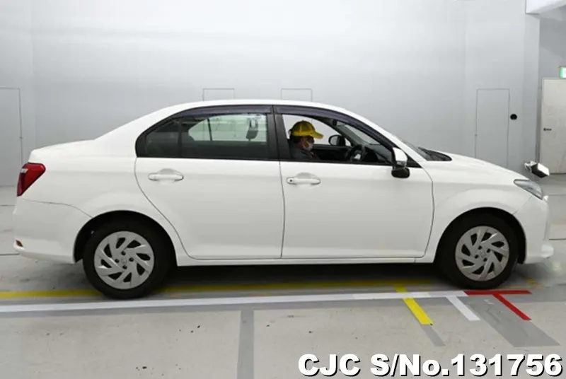 2018 Toyota / Corolla Axio Stock No. 131756