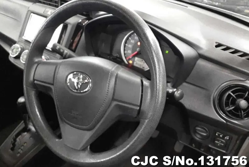 2018 Toyota / Corolla Axio Stock No. 131756