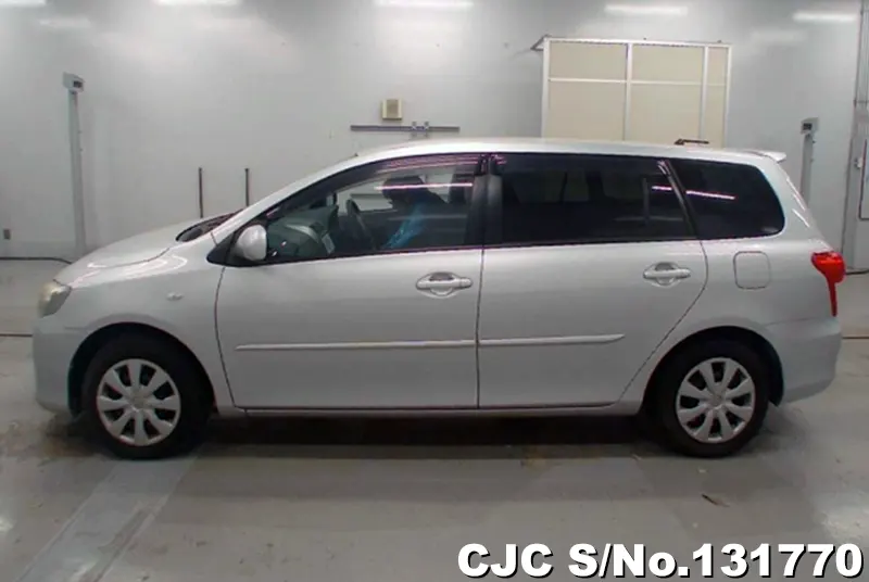 2011 Toyota / Corolla Fielder Stock No. 131770