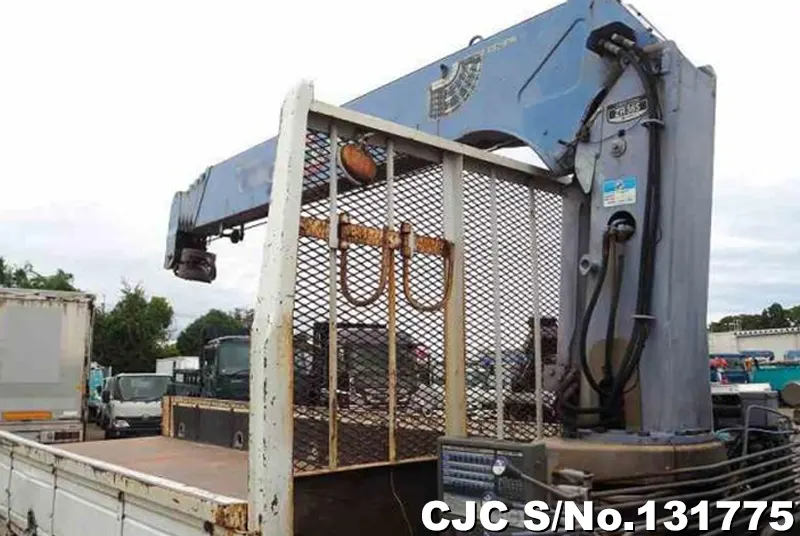 2004 Mitsubishi / Fuso Stock No. 131775