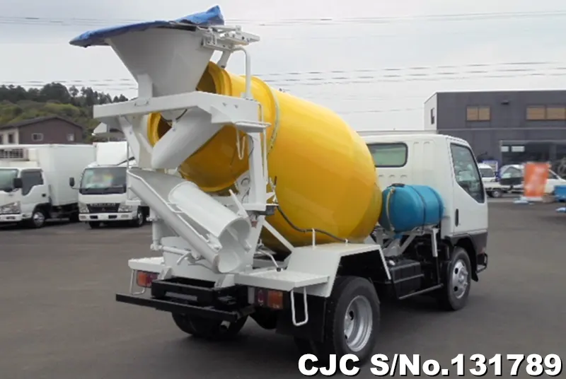 2001 Mitsubishi / Canter Stock No. 131789