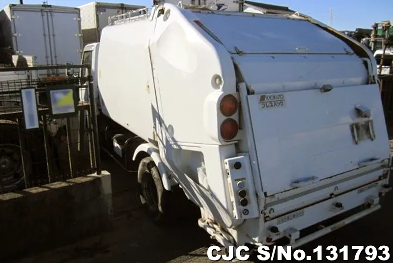 2003 Mitsubishi / Canter Stock No. 131793