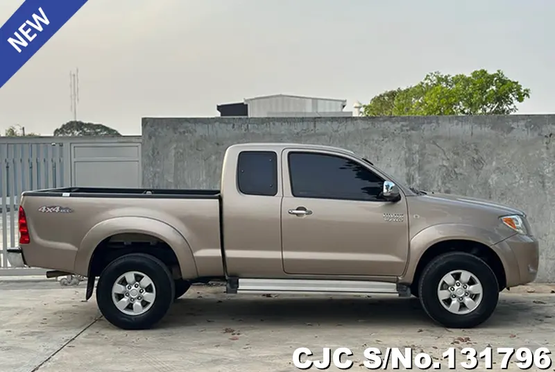 2005 Toyota / Hilux / Vigo Stock No. 131796