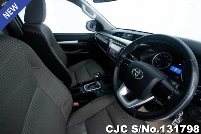 2017 Toyota / Hilux / Revo Stock No. 131798