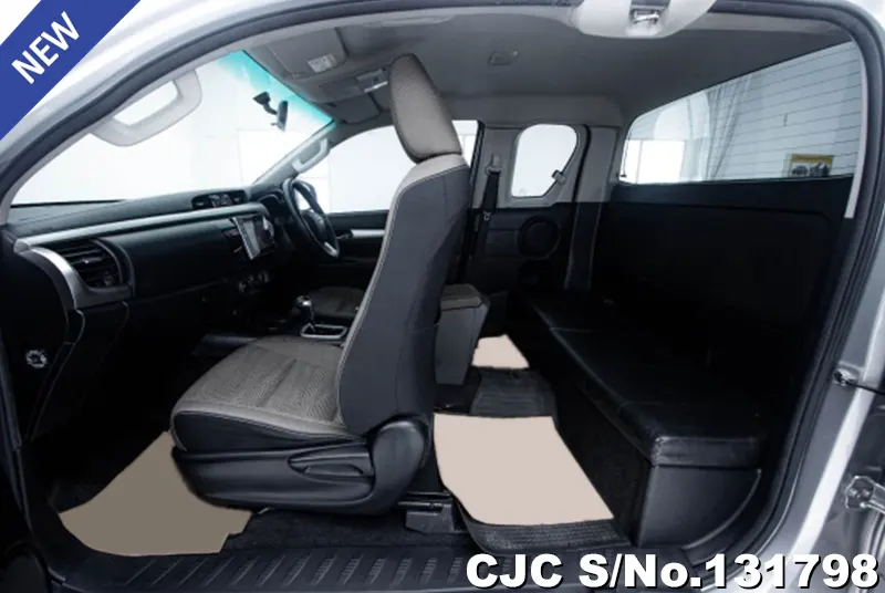 2017 Toyota / Hilux / Revo Stock No. 131798