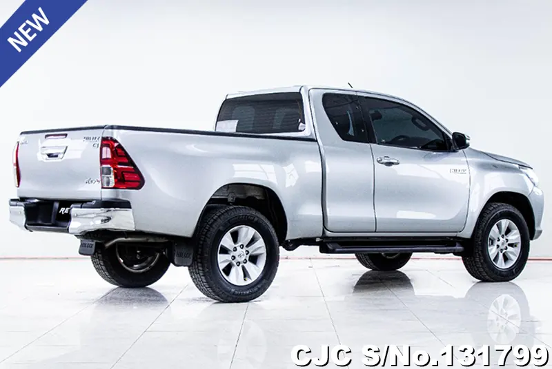 2017 Toyota / Hilux / Revo Stock No. 131799