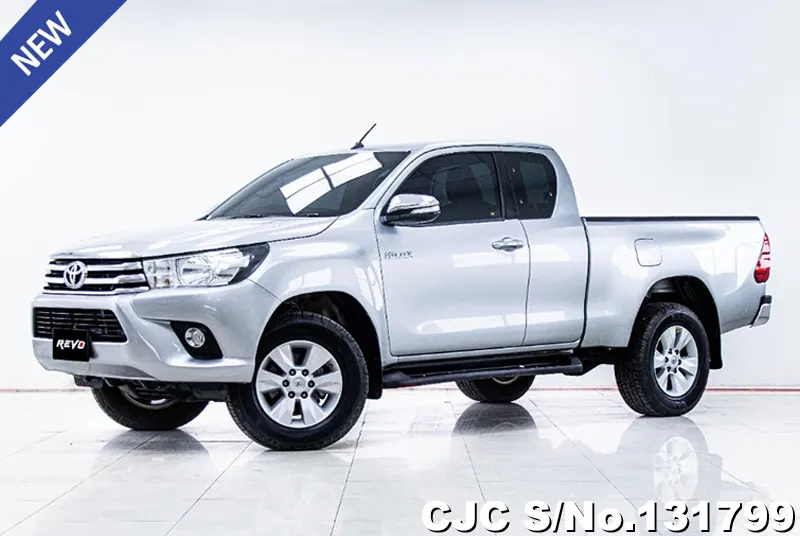 2017 Toyota / Hilux / Revo Stock No. 131799