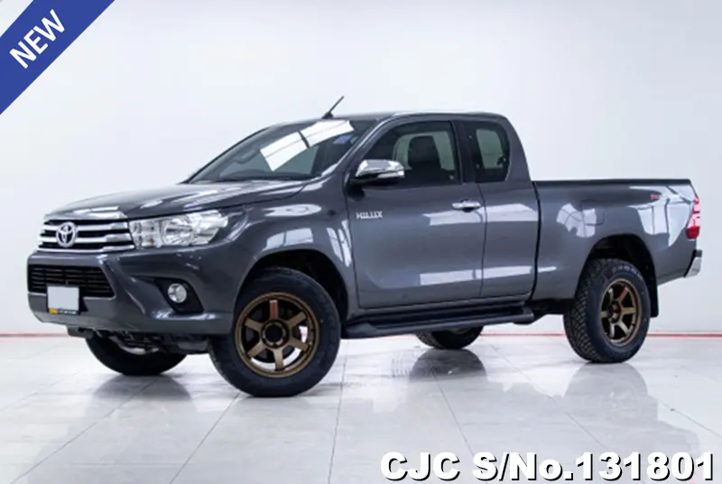 2017 Toyota / Hilux Stock No. 131801
