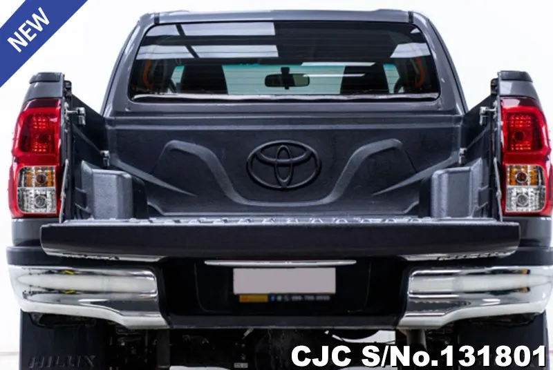 2017 Toyota / Hilux Stock No. 131801