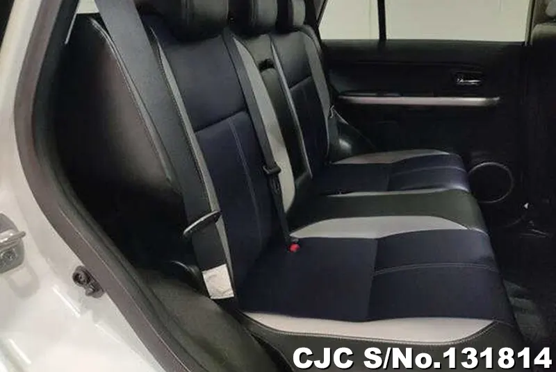 2010 Suzuki / Escudo Stock No. 131814