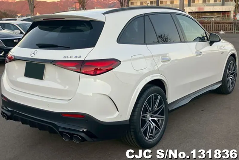 2025 Mercedes Benz / GLC Class Stock No. 131836