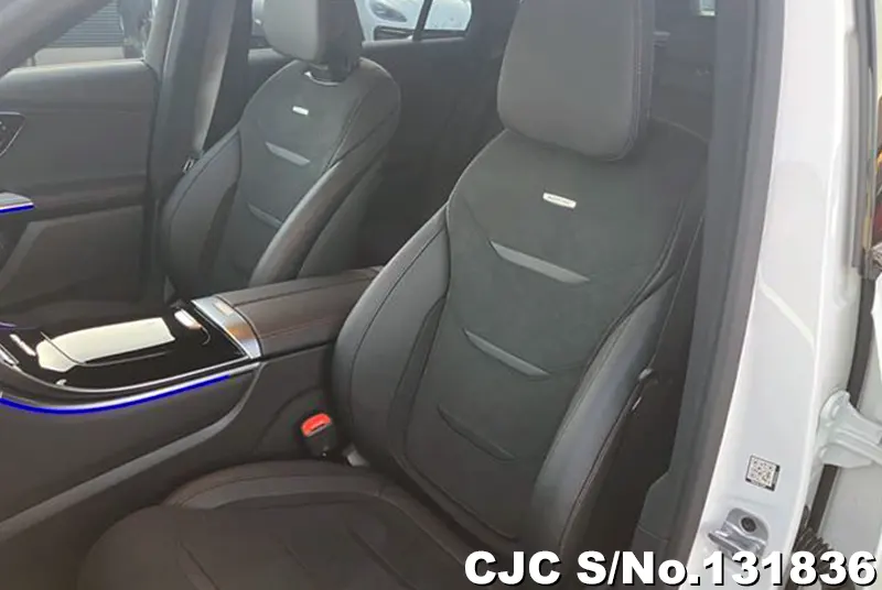 2025 Mercedes Benz / GLC Class Stock No. 131836