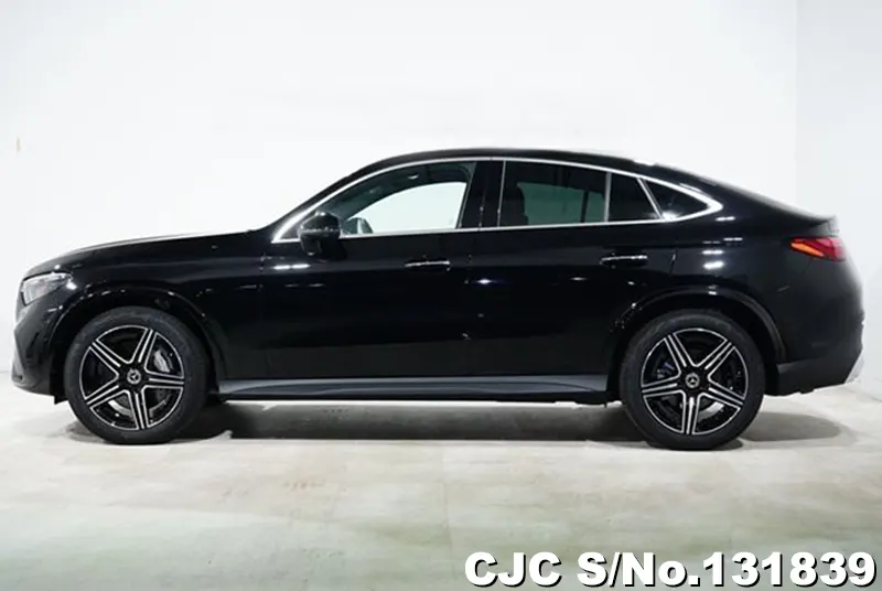 2025 Mercedes Benz / GLC Class Stock No. 131839