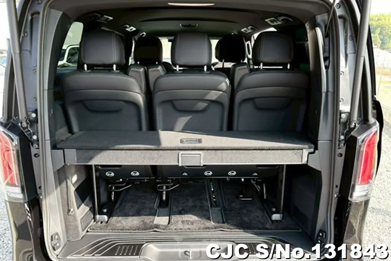 2025 Mercedes Benz / V Class Stock No. 131843
