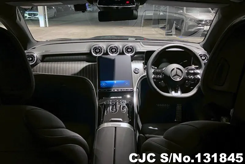 2025 Mercedes Benz / GLC Class Stock No. 131845