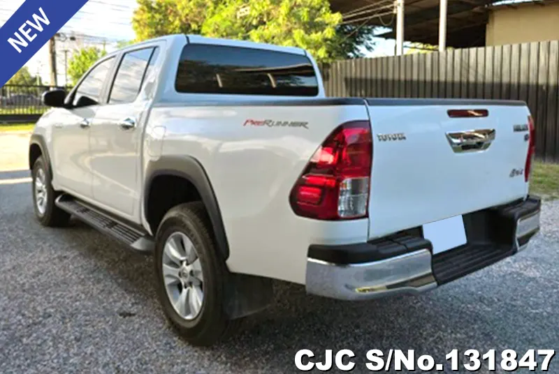2017 Toyota / Hilux / Revo Stock No. 131847