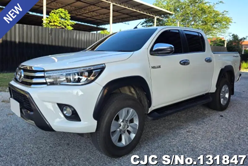 2017 Toyota / Hilux / Revo Stock No. 131847