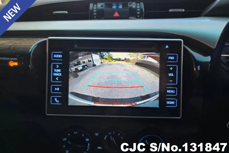 2017 Toyota / Hilux / Revo Stock No. 131847