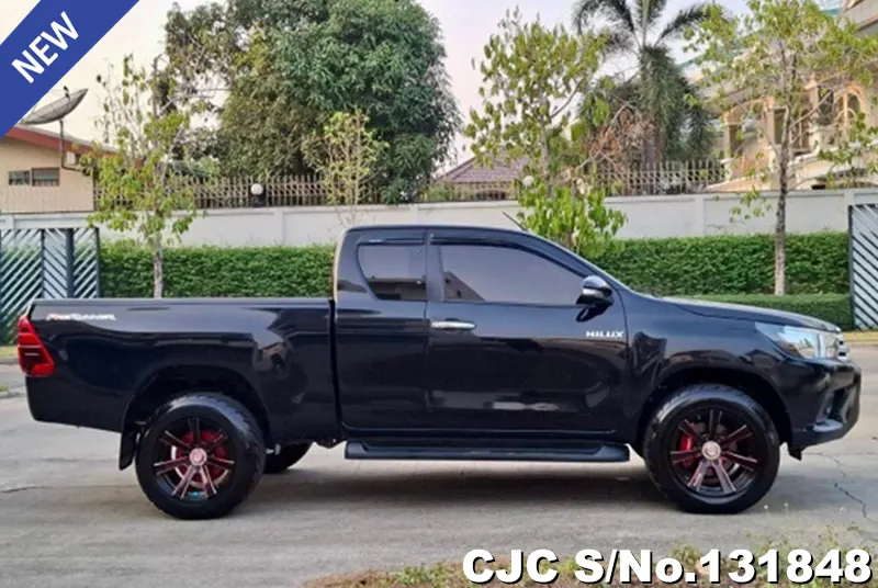 2015 Toyota / Hilux / Revo Stock No. 131848